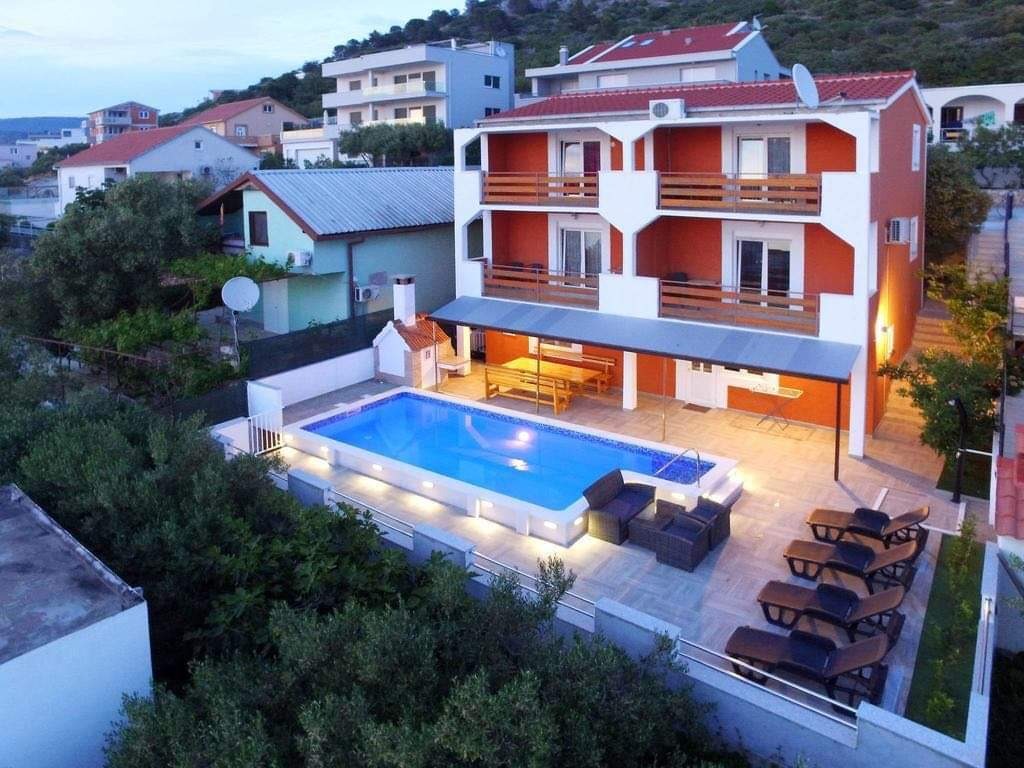 Vila Casa Žabka II. – vila s bazénom